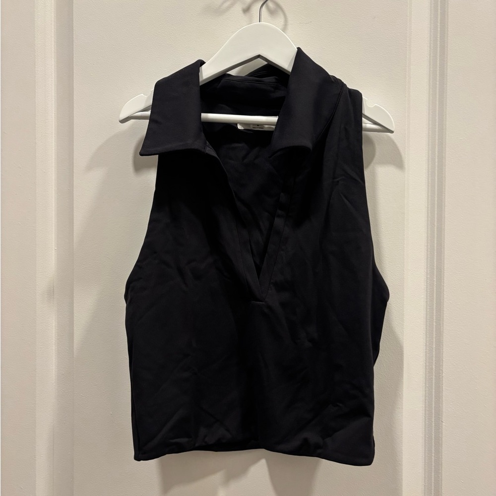 Aritzia Black Collared Sleeveless Blouse